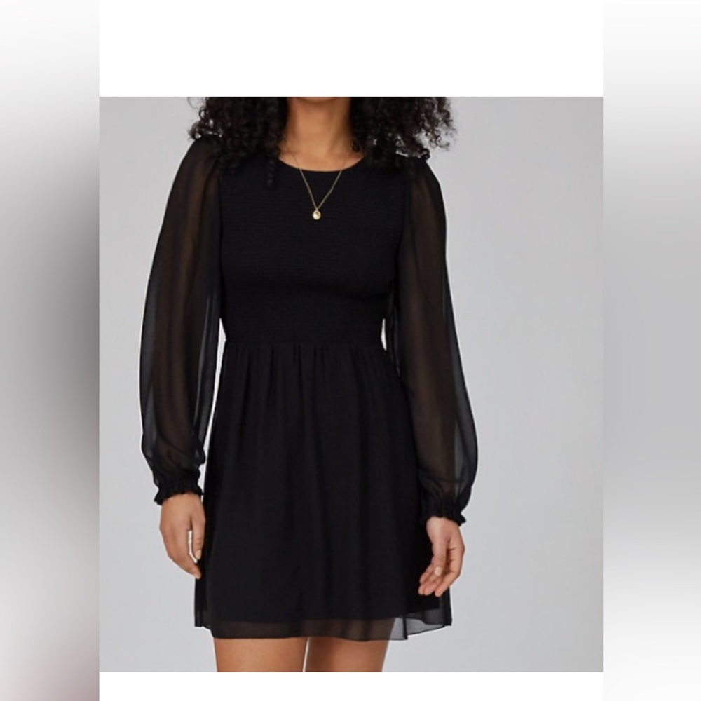 💙 Wilfred Black Casey Mini Dress